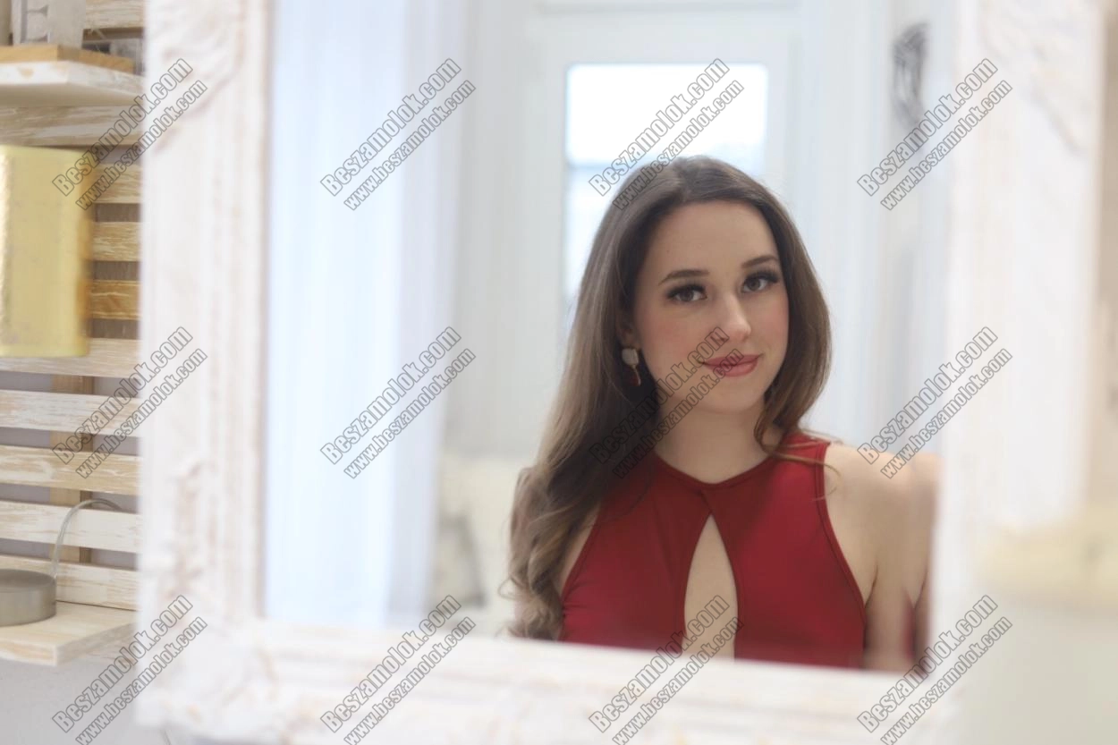 Tina extra masszazs profil kepes profil - nemcsakmasszazs.hu Tina - +36 70 731 0773 - nem csak masszazs foto