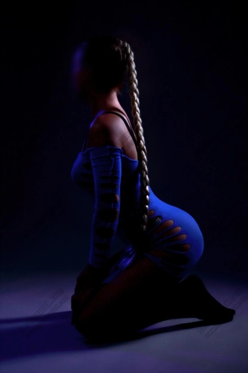 CELINE extra masszazs profil kepes profil - nemcsakmasszazs.hu CELINE - +36 30 364 1545 - nem csak masszazs foto